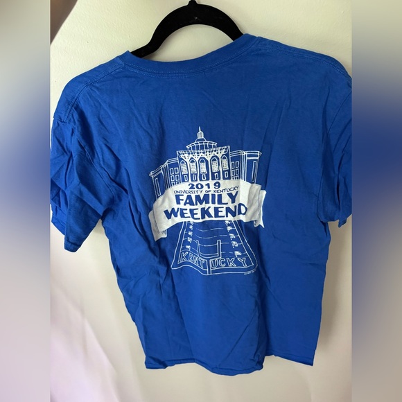 University of Kentucky t shirt, size medium - Picture 3 of 4
